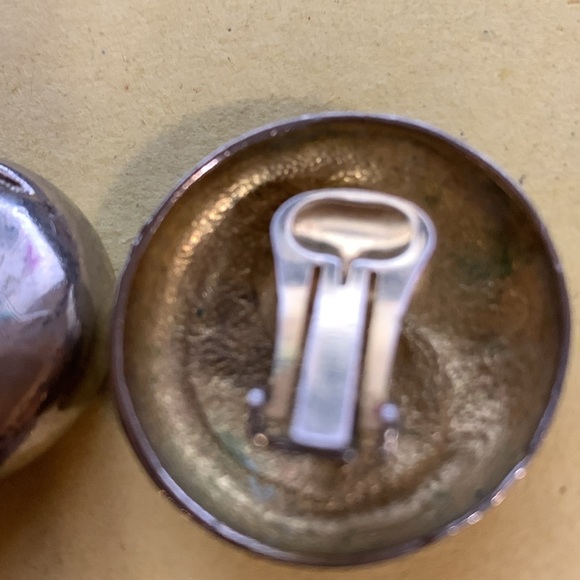Vintage clip on earrings* - Picture 3 of 4